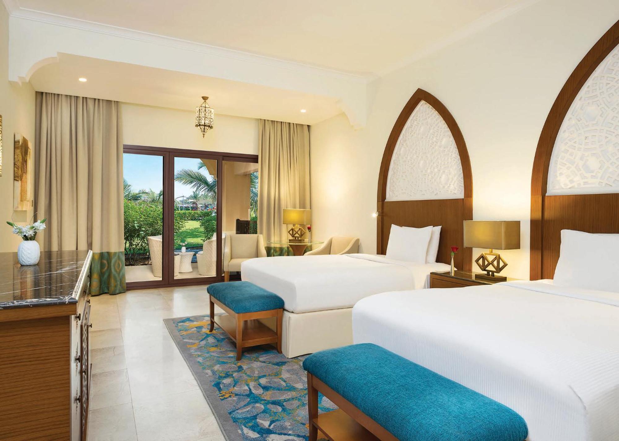 马里安岛希尔顿逸林Spa度假酒店 拉斯阿尔卡麦 外观 照片 Deluxe Room