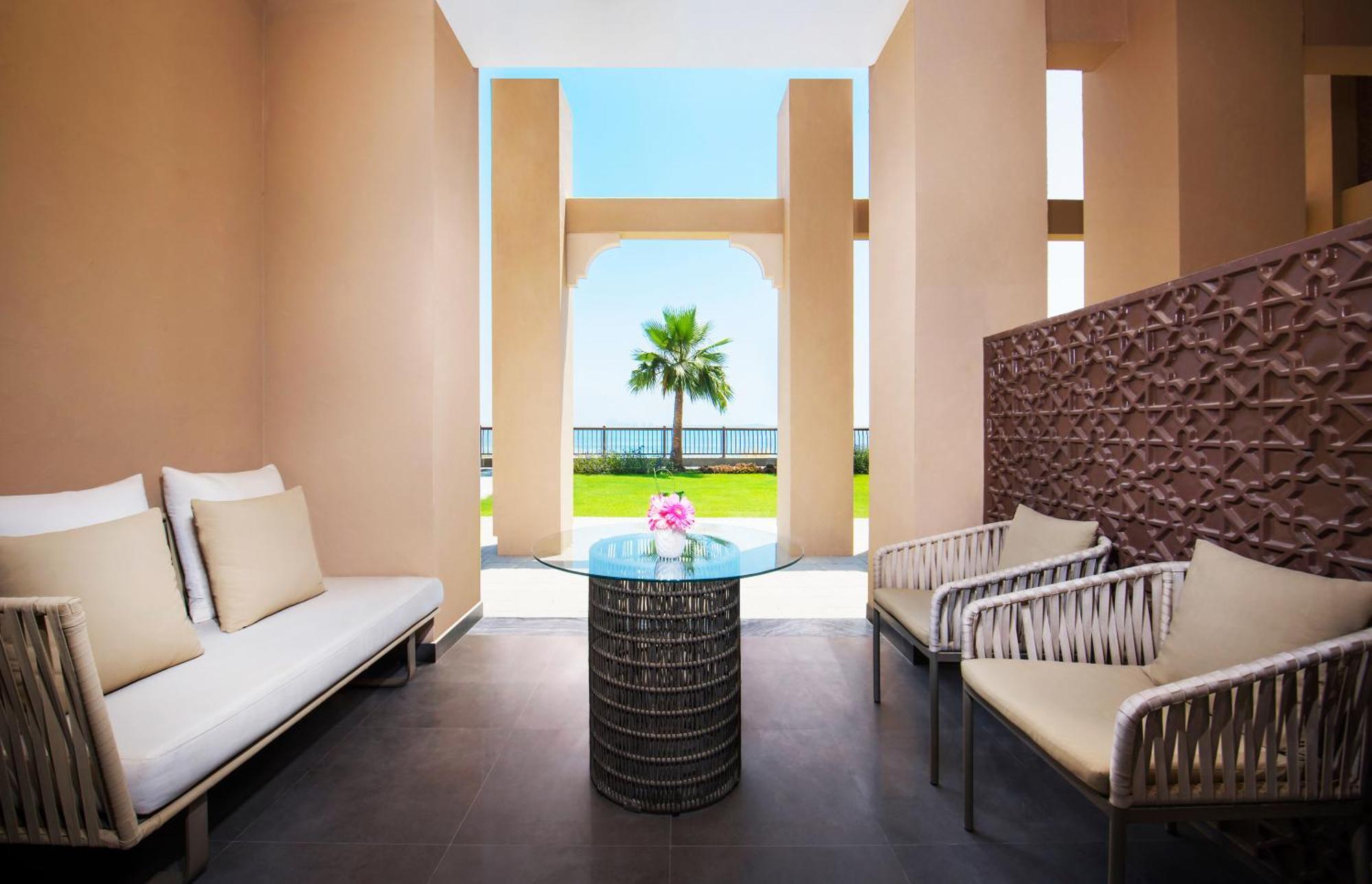 马里安岛希尔顿逸林Spa度假酒店 拉斯阿尔卡麦 外观 照片 A room at the Westin Maldives